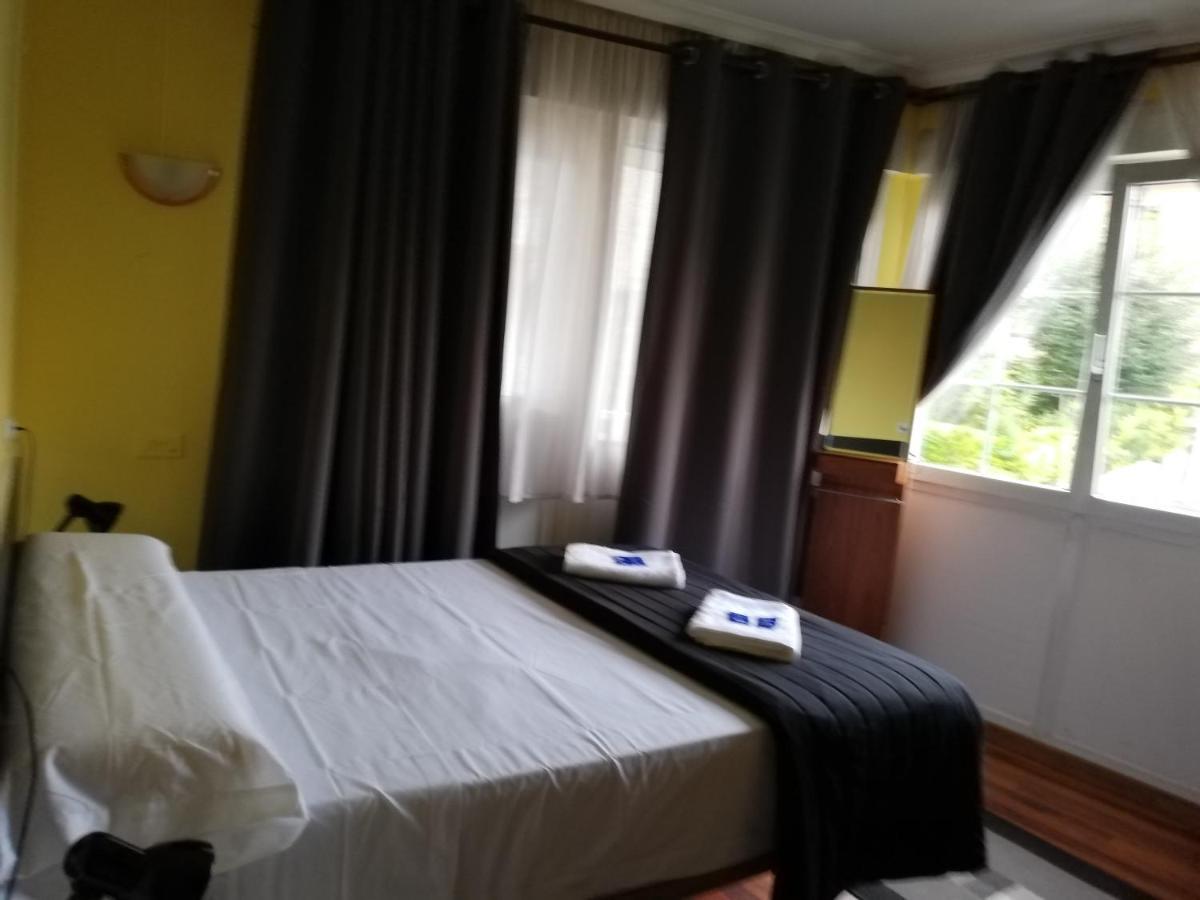 Txoko Maitea Pentsioa Hotel Urnieta Luaran gambar