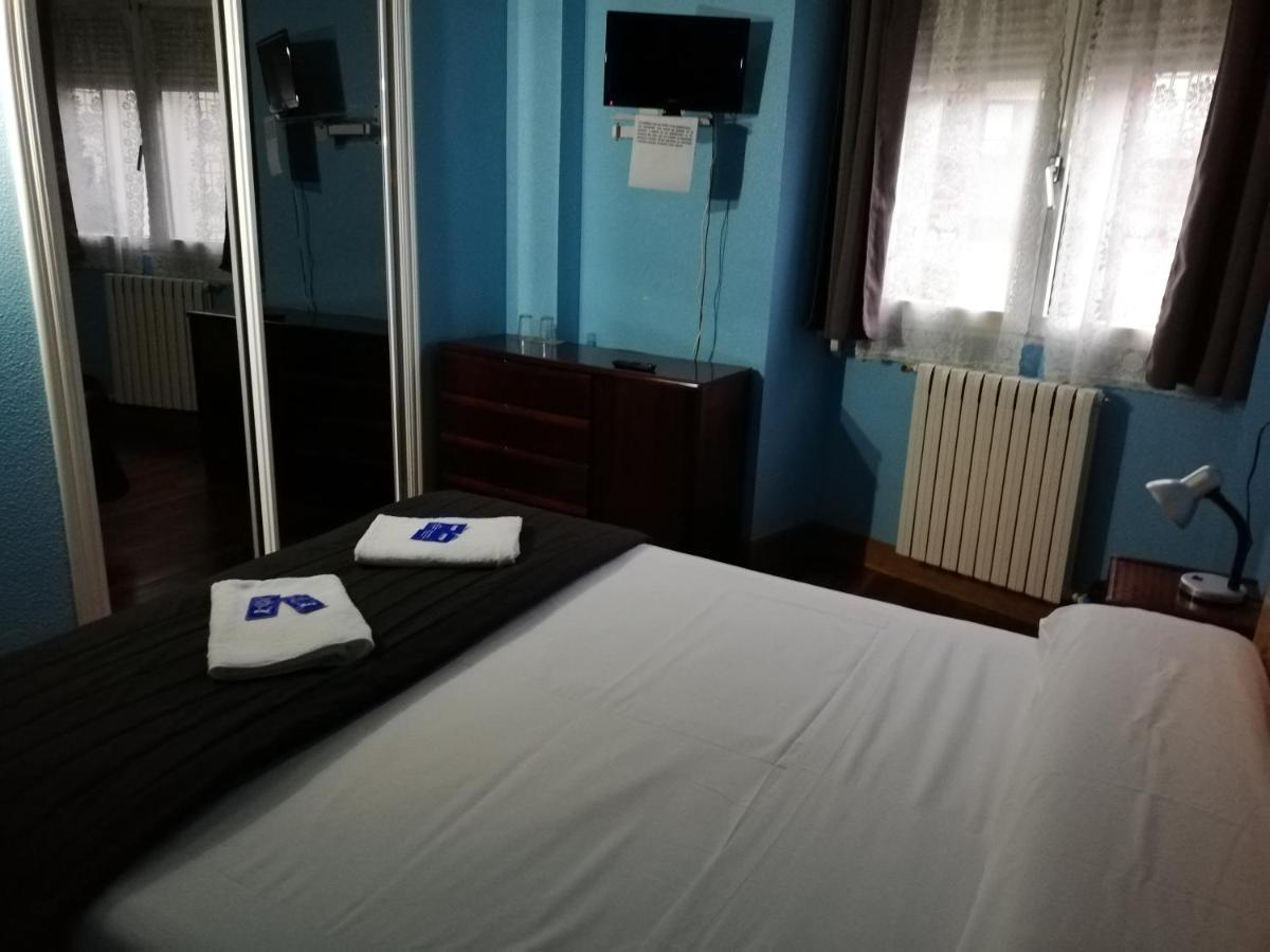 Txoko Maitea Pentsioa Hotel Urnieta Luaran gambar