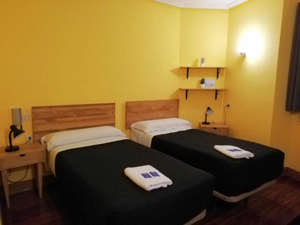 Txoko Maitea Pentsioa Hotel Urnieta Luaran gambar