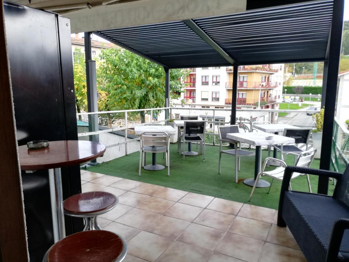 Txoko Maitea Pentsioa Hotel Urnieta Luaran gambar