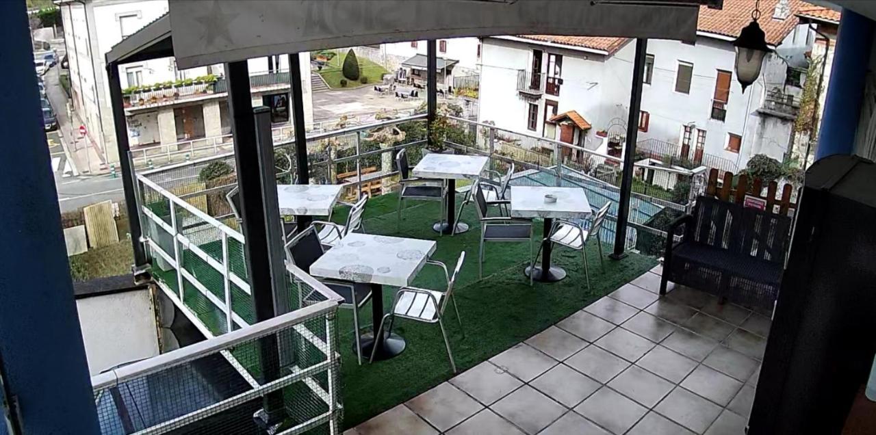Txoko Maitea Pentsioa Hotel Urnieta Luaran gambar