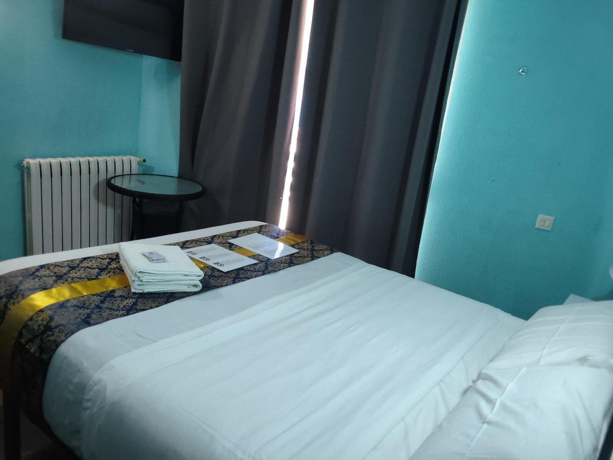 Txoko Maitea Pentsioa Hotel Urnieta Luaran gambar