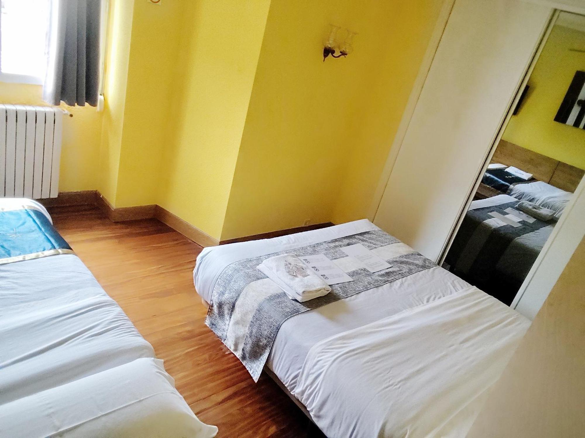 Txoko Maitea Pentsioa Hotel Urnieta Luaran gambar