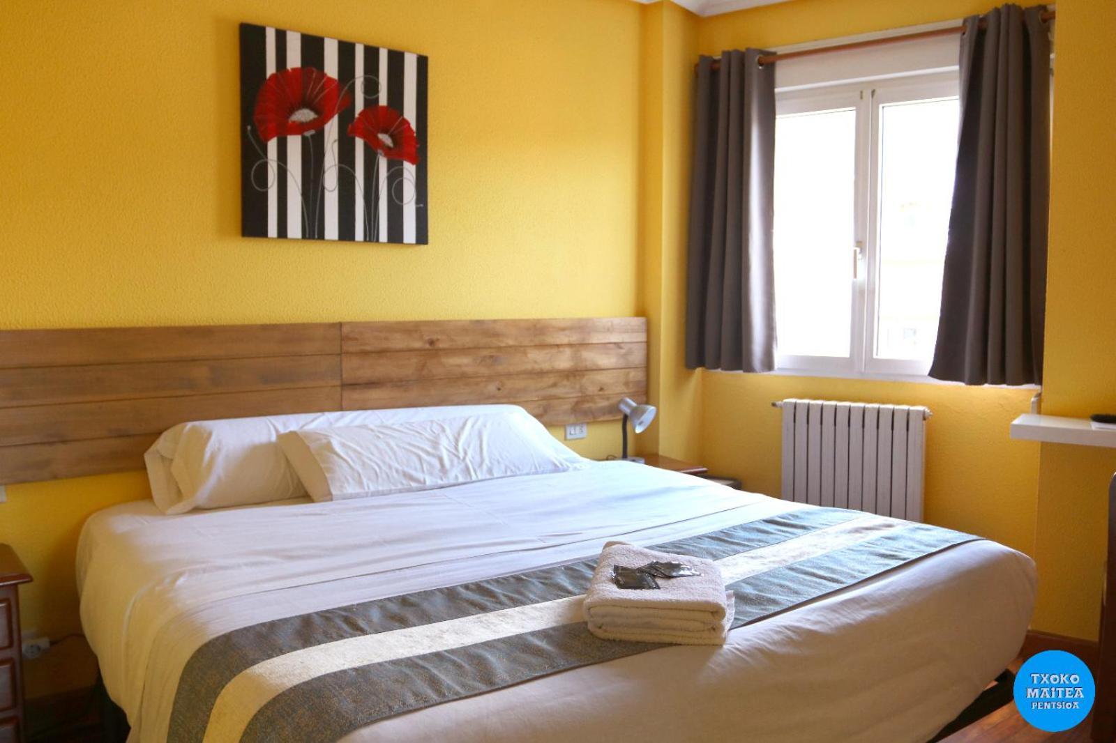 Txoko Maitea Pentsioa Hotel Urnieta Luaran gambar